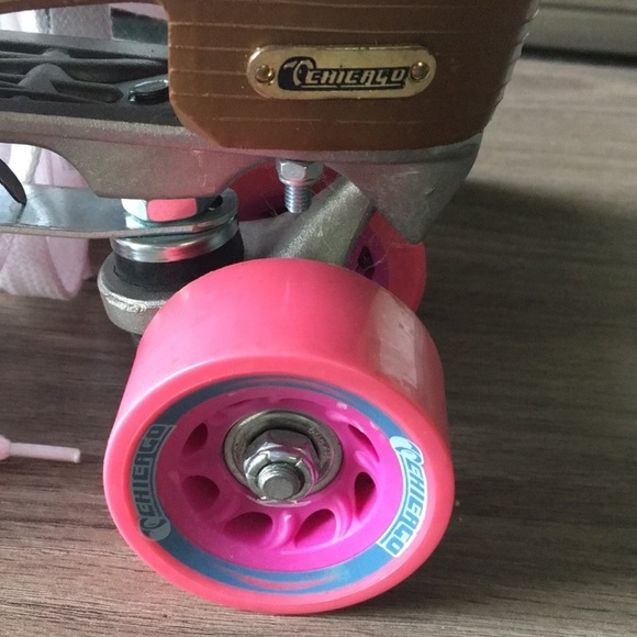 🔥🔥🔥Roller skates Chicago🔥🔥🔥 - Picture 2 of 9